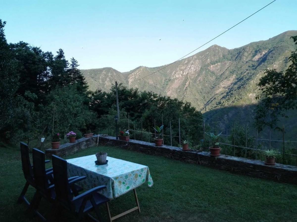 Monti Mare Villa Seravezza Bagian luar foto