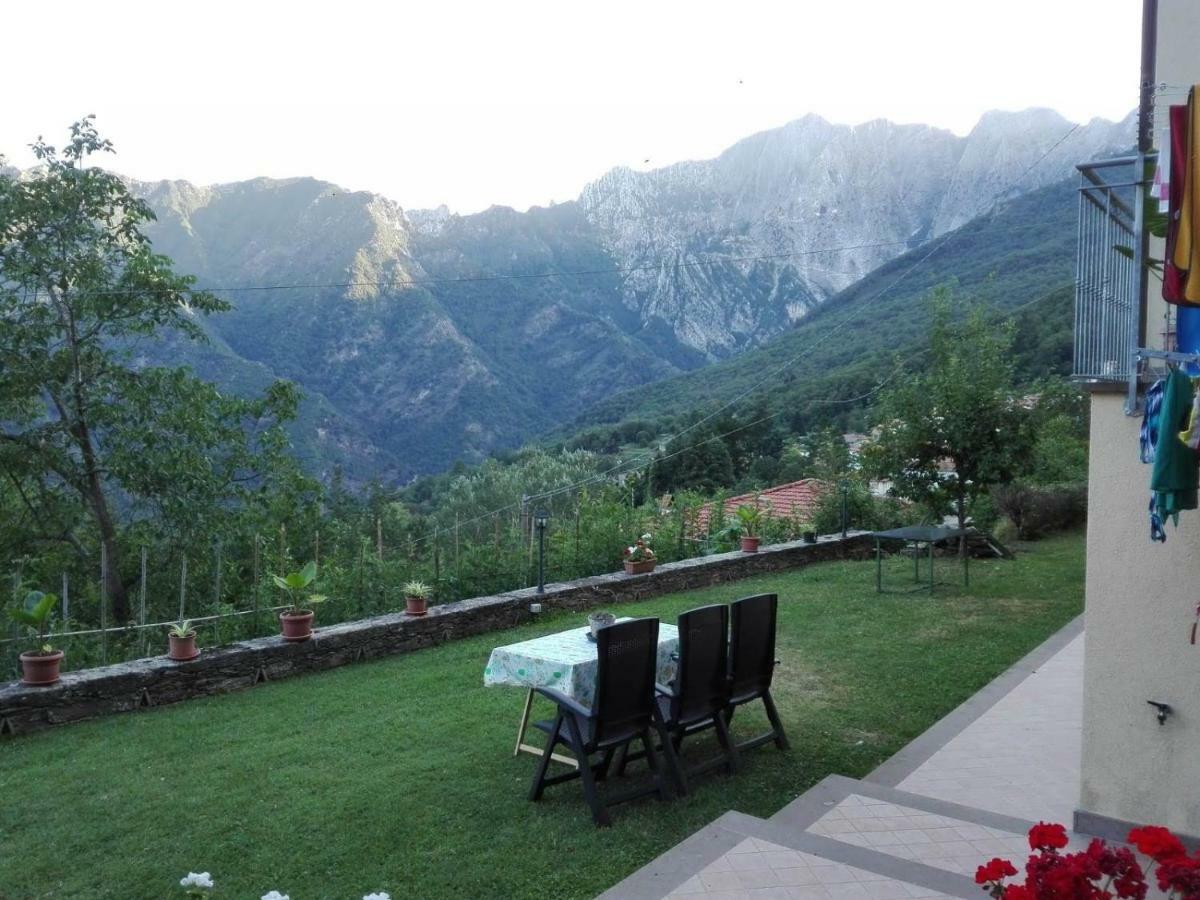 Monti Mare Villa Seravezza Bagian luar foto