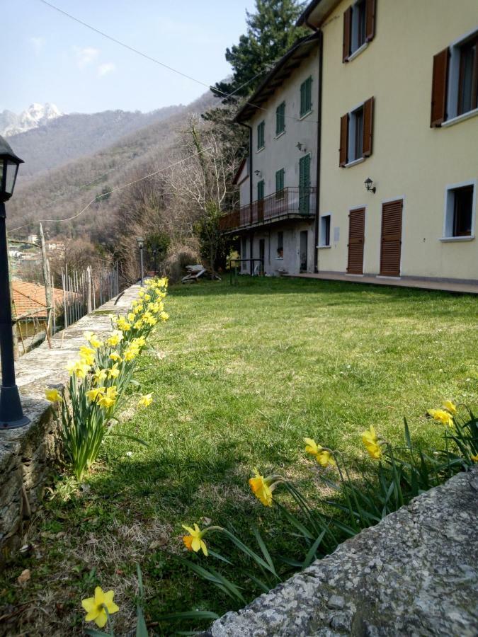 Monti Mare Villa Seravezza Bagian luar foto